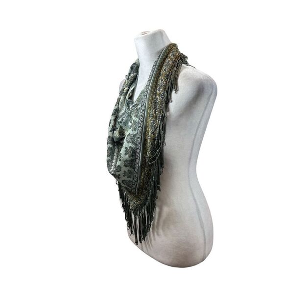 Ladies Moss Green and White Fringe End Printed Loop Scarf One Size - Picture 1 of 14
